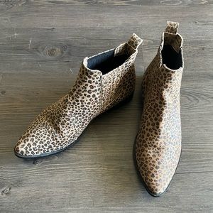 Leopard Bootie Pointed Toe